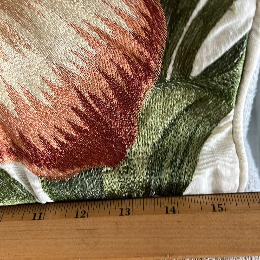 Tommy Bahama embroidered floral tropical pillow cover 100% cotton hibiscus 16x16 - Picture 9 of 12